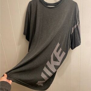 Nike Men's Gray Dri-Fit T-Shirt